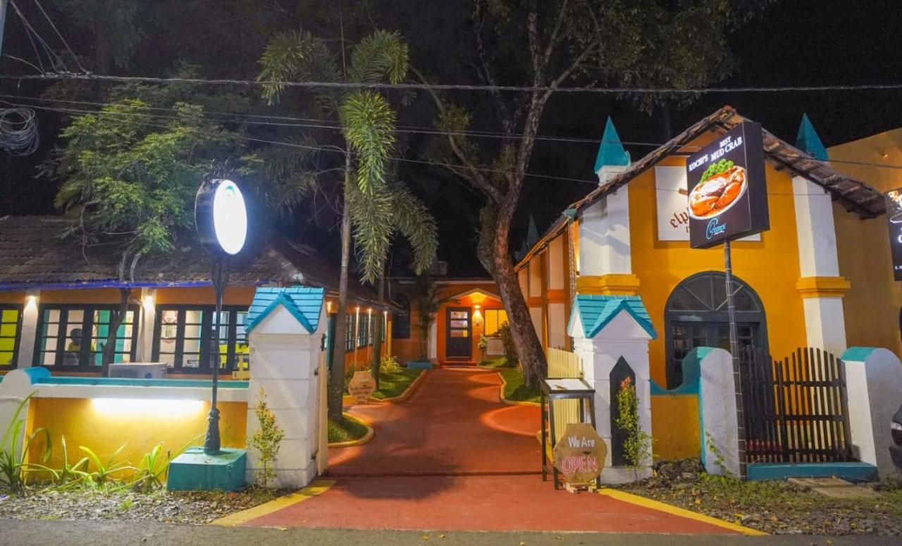 Elphinstone Residency Kochi Exterior foto