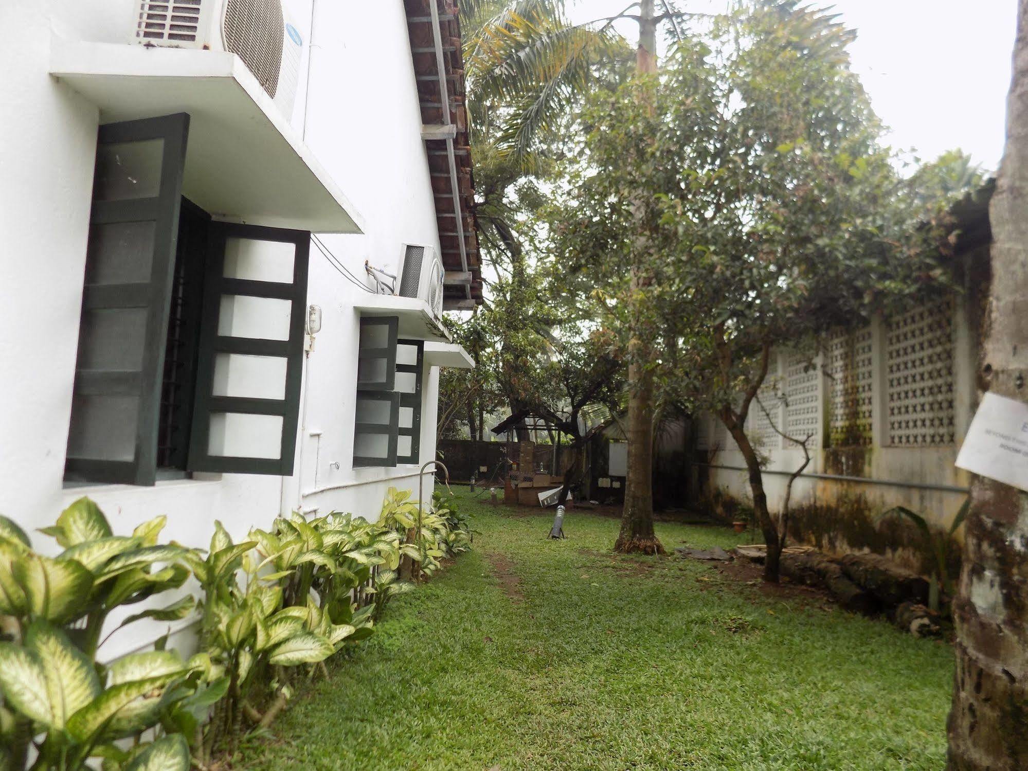 Elphinstone Residency Kochi Exterior foto